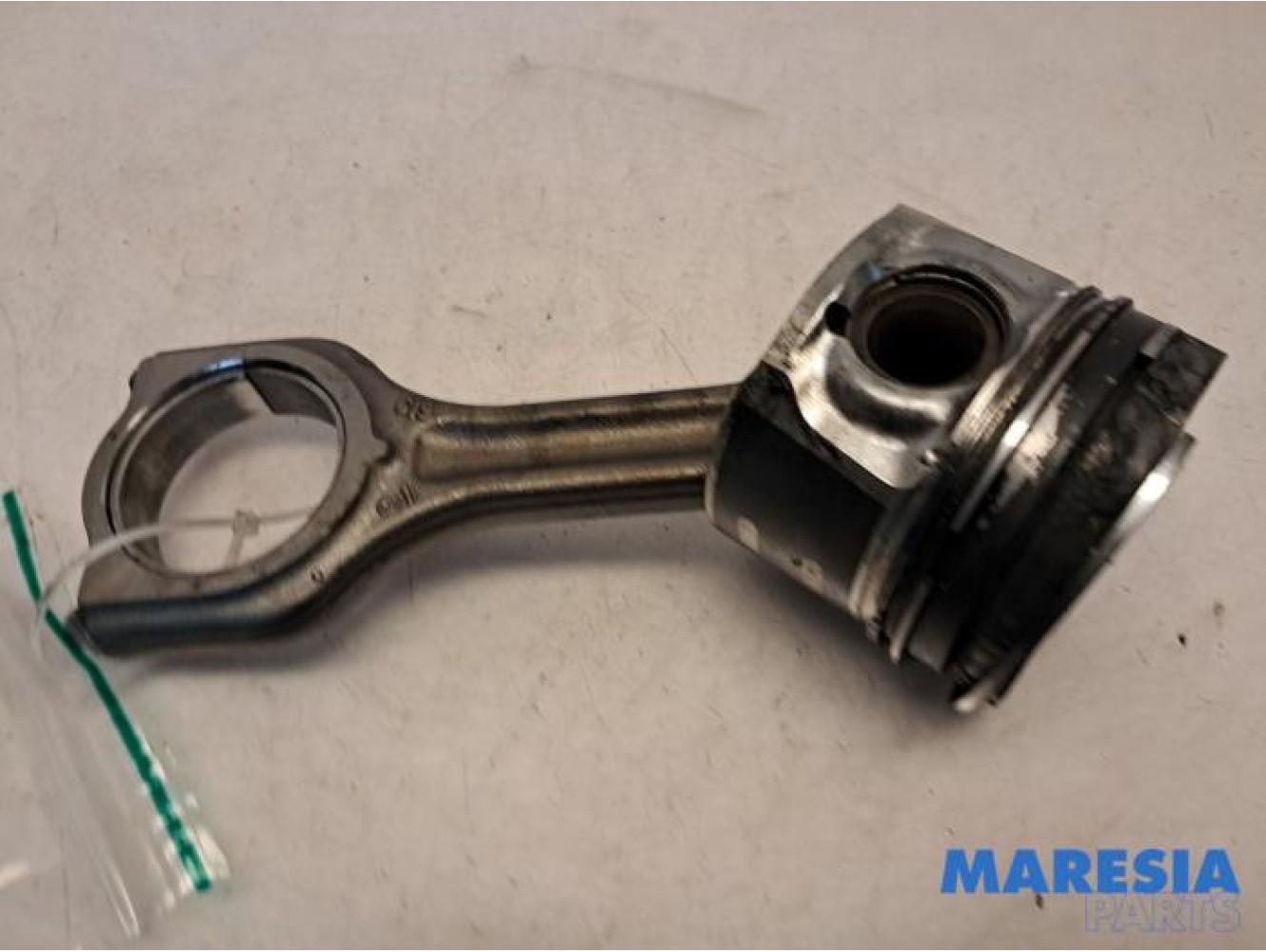 Peugeot - 308 - Connecting rod