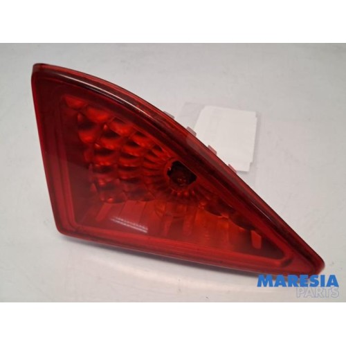 Renault - Master - Third brake light