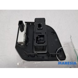 Renault - Master - AUX/USB aansluiting