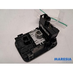 Renault - Master - AIH headlight switch