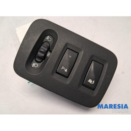 Renault - Master - AIH headlight switch