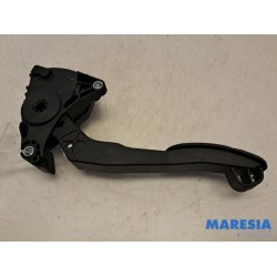 Renault - Master - Accelerator pedal