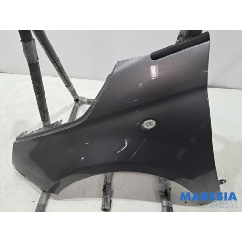Fiat - 500 - Front wing, left