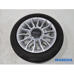 Fiat - 500 - Sportvelgenset + banden