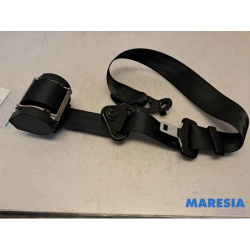 Renault - Master - Front seatbelt, right