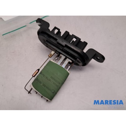 Renault - Master - Heater resistor