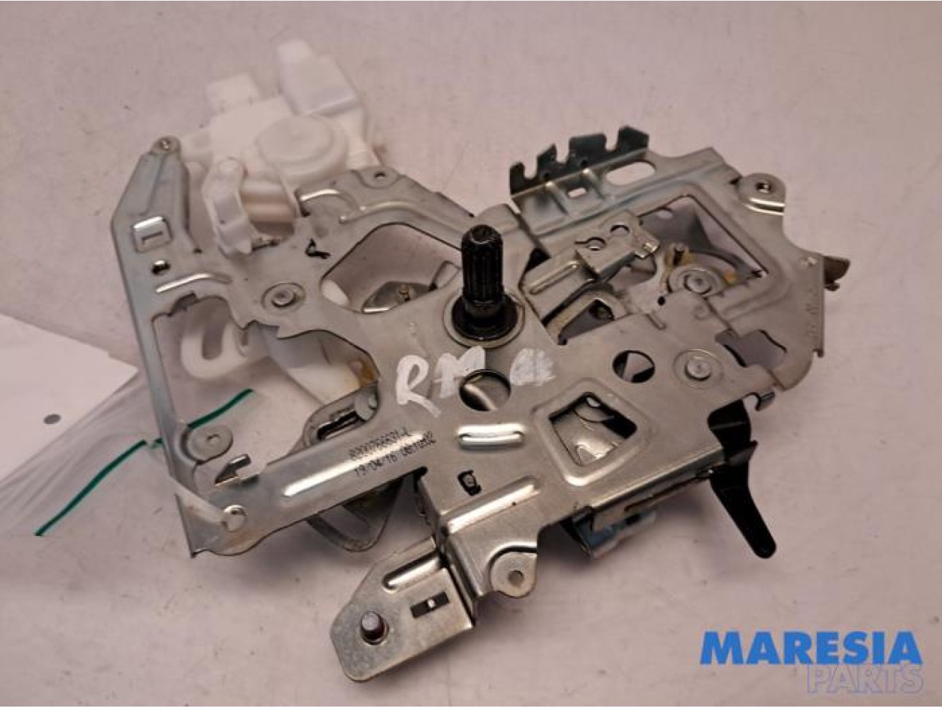 Renault - Master - Sliding door lock mechanism, right
