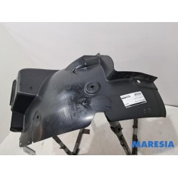 Renault - Master - Wheel arch liner