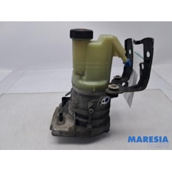 Renault - Master - Power steering pump