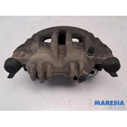 Renault - Master - Front brake calliper, right