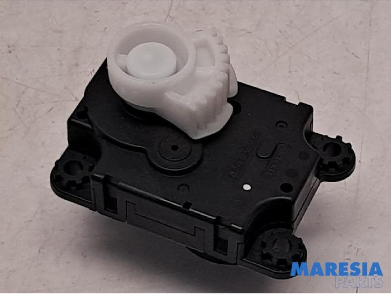 Renault - Master - Heater valve motor