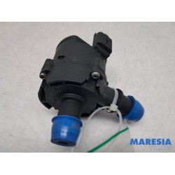 Renault - Master - Zusätzliche Wasserpumpe