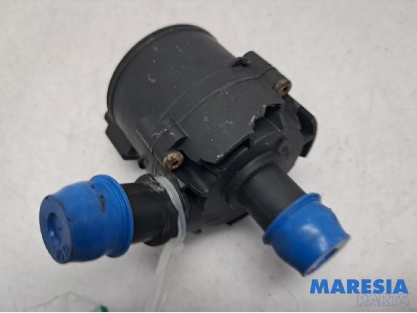 Renault - Master - Zusätzliche Wasserpumpe