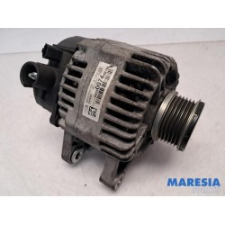Peugeot - 208 - Dynamo