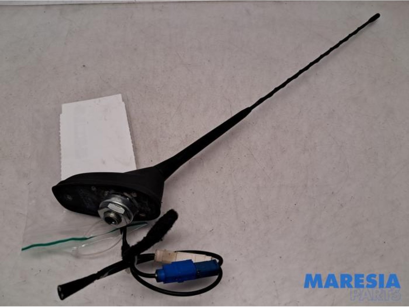 Peugeot - 208 - Antenne