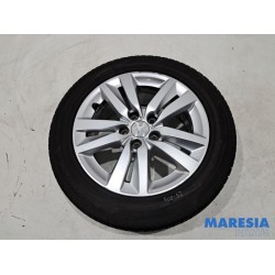 Peugeot - 308 - Sportvelgenset + banden