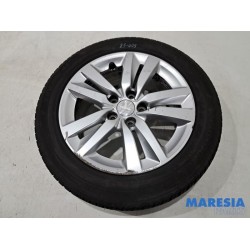 Peugeot - 308 - Sportvelgenset + banden