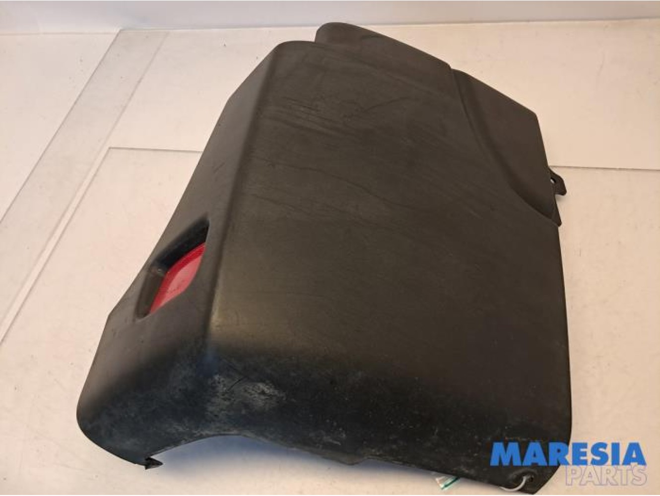 Renault - Master - Rear bumper component, right