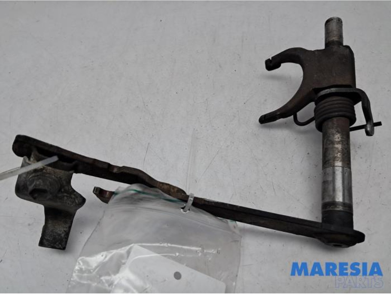 Peugeot - 107 - Yoke