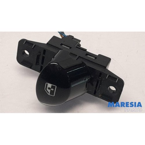 Fiat - 500 - Electric window switch