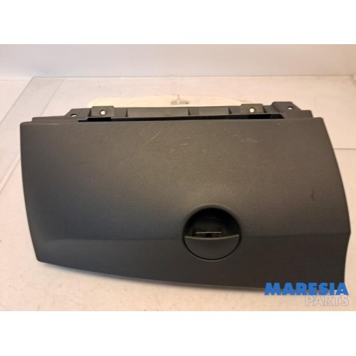 Fiat - 500 - Handschuhfach