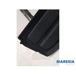 Renault - Captur - Parcel shelf