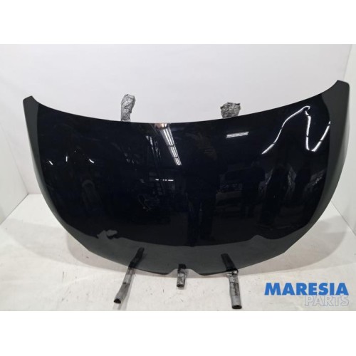 Renault - Captur - Motorhaube