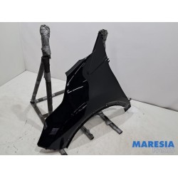 Renault - Captur - Front wing, left