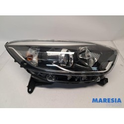 Renault - Captur - Headlight, right