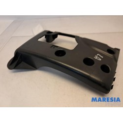 Renault - Master - Stoßstangeträger hinten