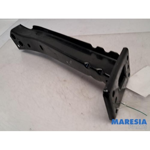 Fiat - 500 - Front part support