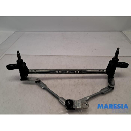 Fiat - 500 - Wiper mechanism