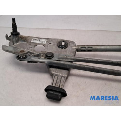 Peugeot - 308 - Wiper mechanism