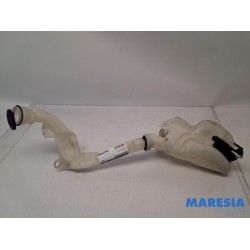 Peugeot - 208 - Front windscreen washer reservoir