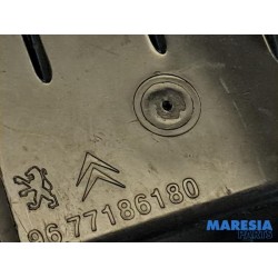 Peugeot - 208 - Air intake hose