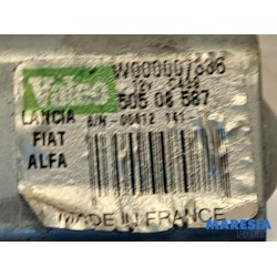 Alfa Romeo - Mito - Rear wiper motor