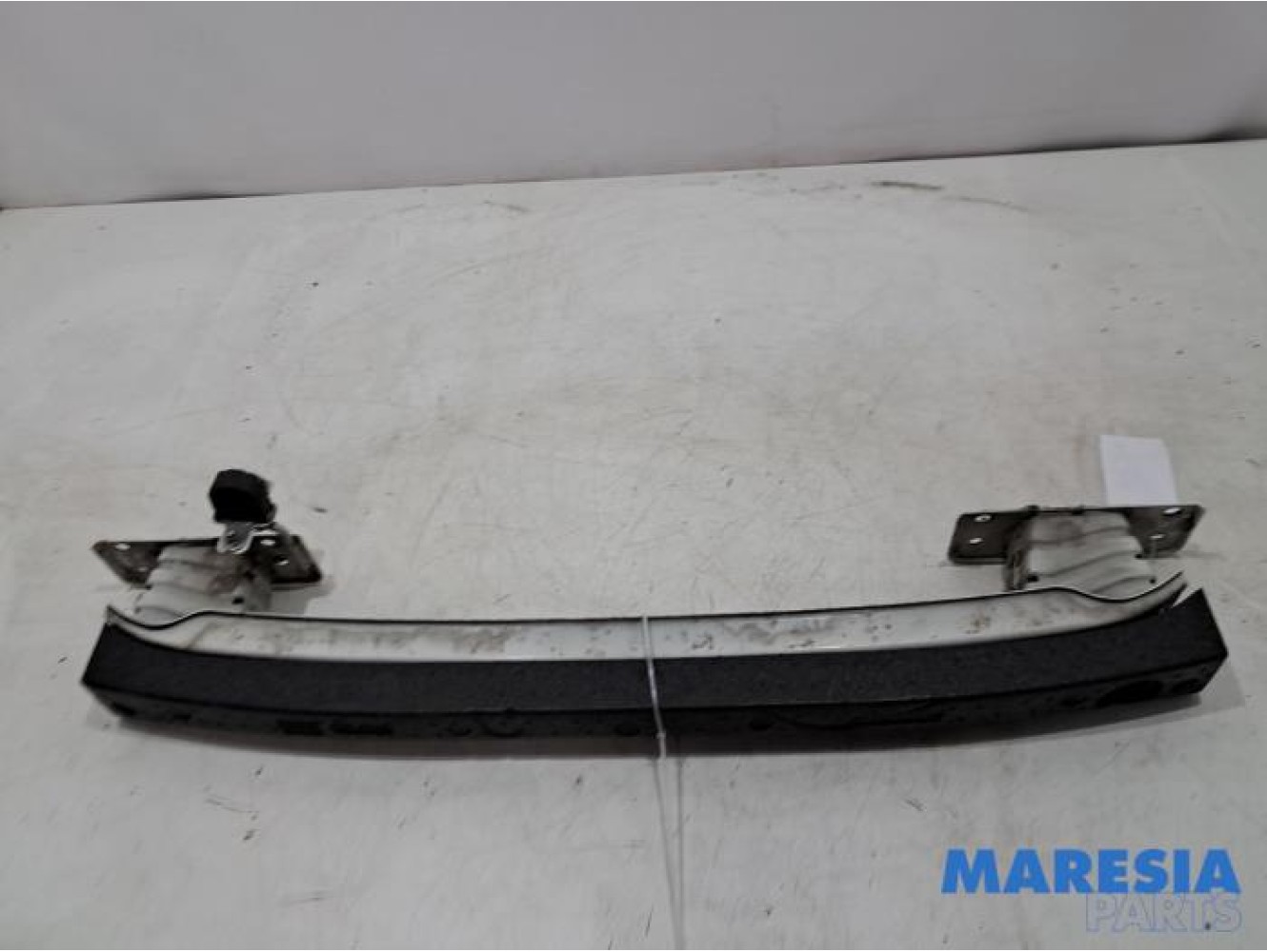 Fiat - 500 - Rear bumper frame