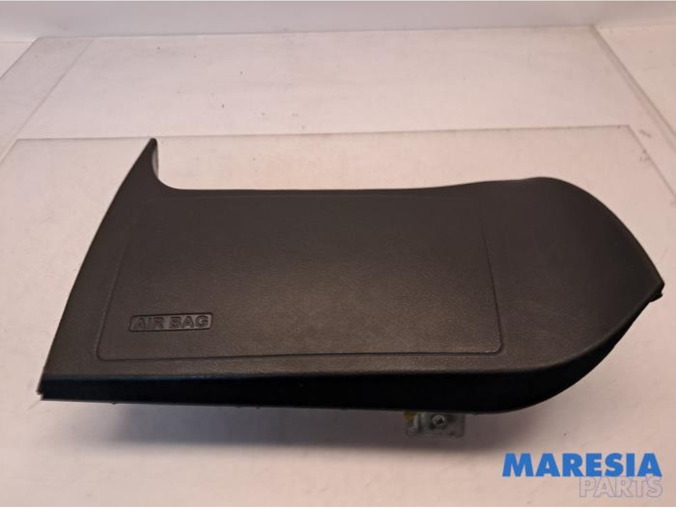 Alfa Romeo - Mito - Airbag knie links