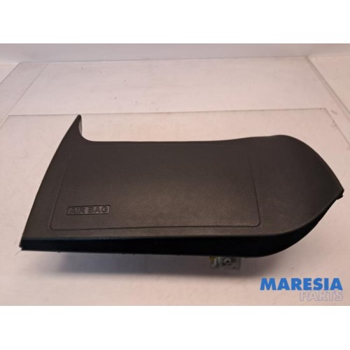 Alfa Romeo - Mito - Knee airbag, left