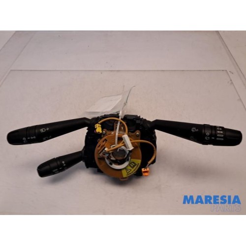 Alfa Romeo - Mito - Steering column stalk