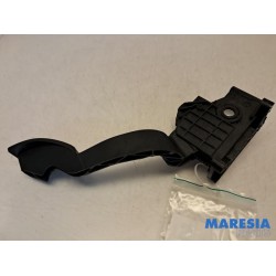 Alfa Romeo - Mito - Accelerator pedal