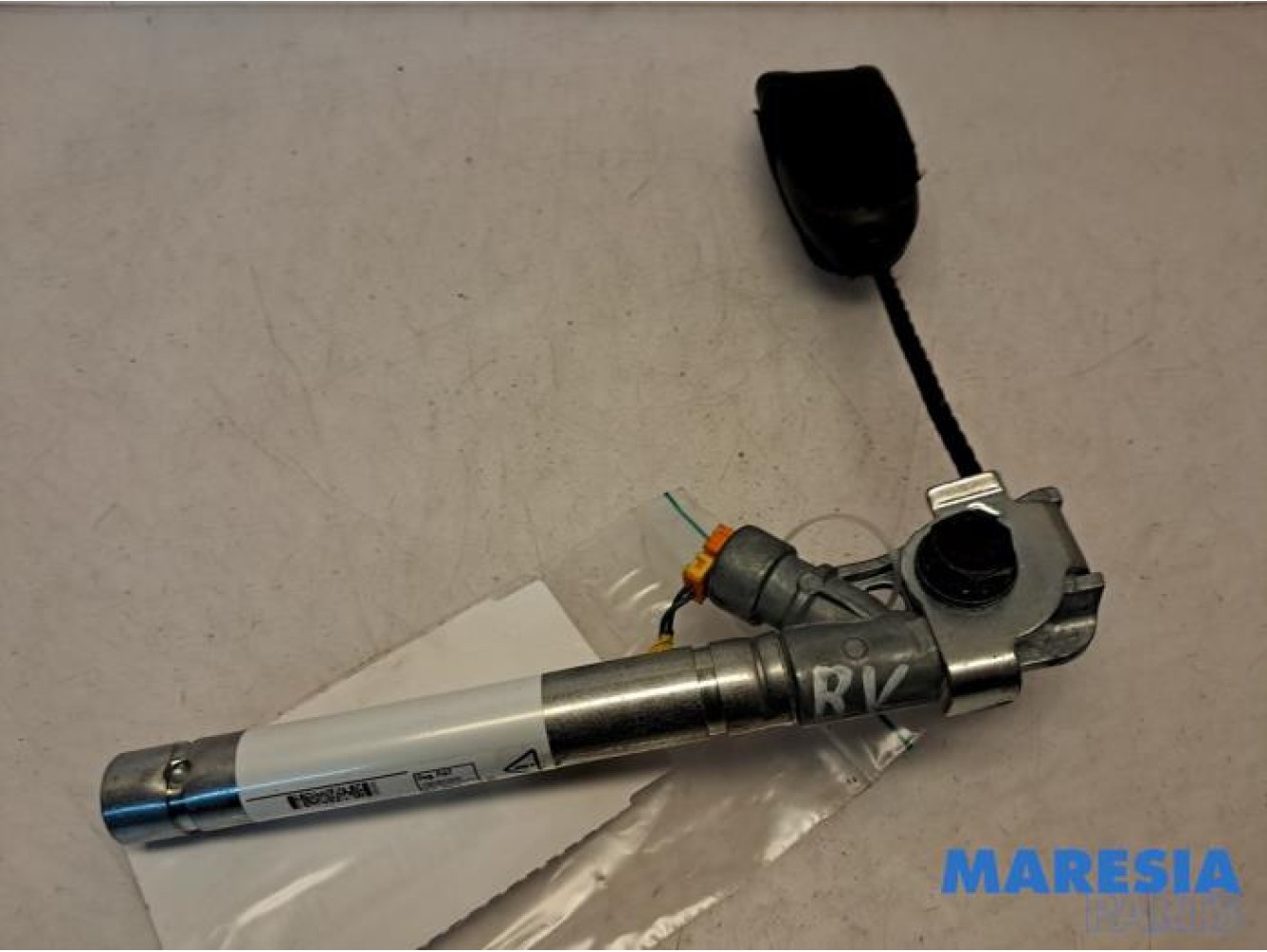 Alfa Romeo - Mito - Seatbelt tensioner, right