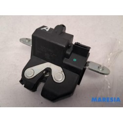Alfa Romeo - Mito - Tailgate lock mechanism