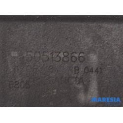 Alfa Romeo - Mito - Tailgate lock mechanism