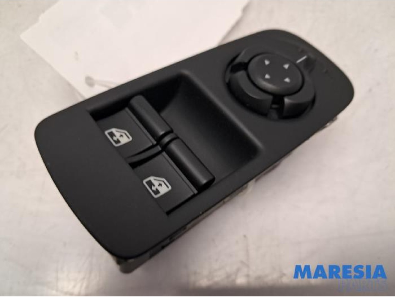 Alfa Romeo - Mito - Multi-functional window switch