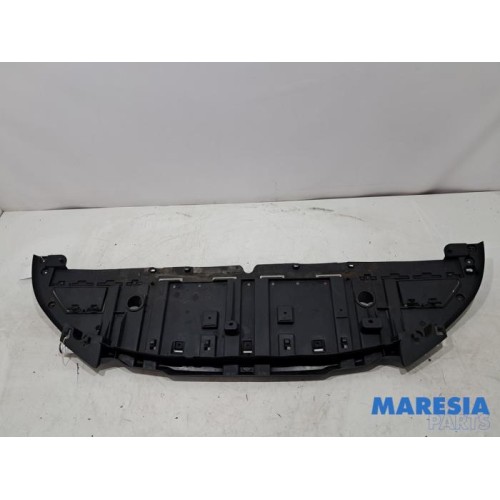 Renault - Captur - Bumper bottom