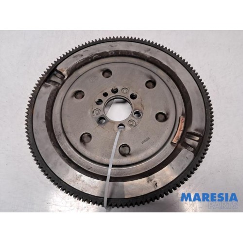 Renault - Captur - Flywheel