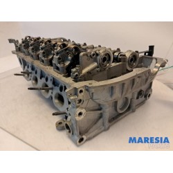 Citroen - C4 Grand Picasso - Cylinder head