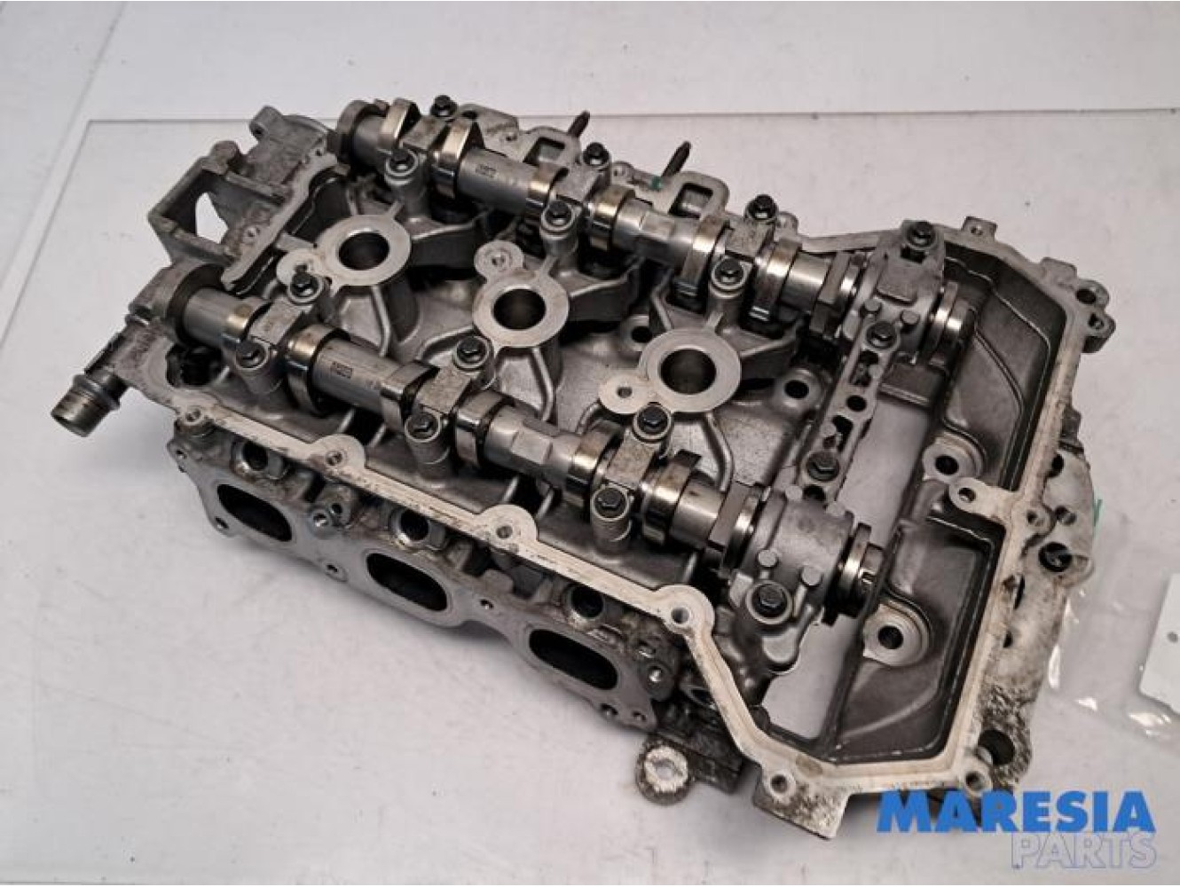 Peugeot - 208 - Cylinder head