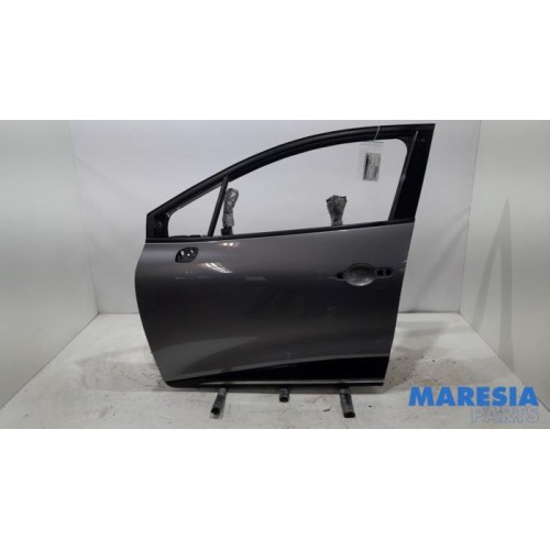 Renault - Clio - Door 4-door, front left